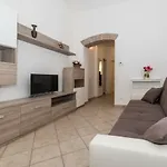 Finalborgo - Casa Nanetti 6 Posti In Centro
