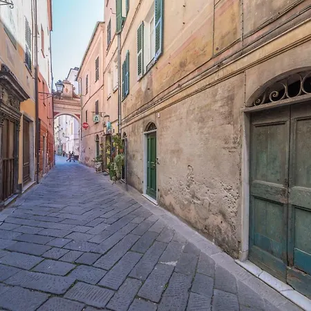 Finalborgo - Casa Nanetti 6 Posti In Centro Finale Ligure