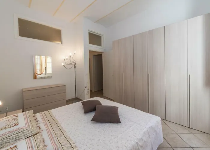 Finalborgo - Casa Nanetti 6 Posti In Centro